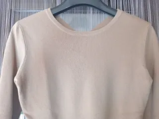 Jersey beige para mujer.