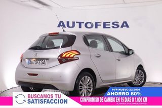 Peugeot 208 1.2 PURE TECH ALLURE 82CV 5P