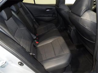 TOYOTA Corolla 1.8 125H STYLE E-CVT