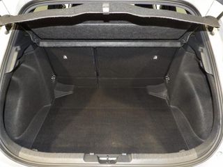 TOYOTA Corolla 1.8 125H STYLE E-CVT