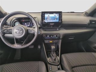 TOYOTA Yaris 5P Style 120H e-CVT
