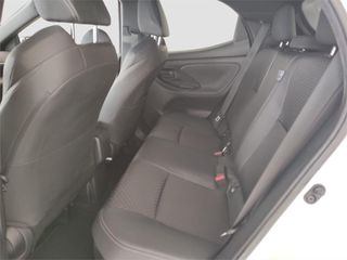 TOYOTA Yaris 5P Style 120H e-CVT