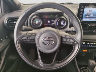 TOYOTA Yaris 5P Style 120H e-CVT
