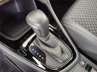 TOYOTA Yaris 5P Style 120H e-CVT