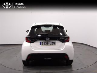 TOYOTA Yaris 1.5 120H Business Plus