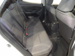 TOYOTA Yaris 1.5 120H Business Plus