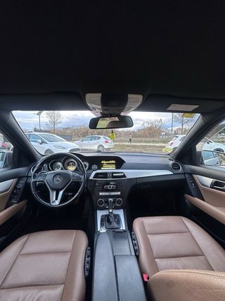 Mercedes-Benz Clase C 2011
