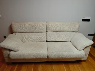 Sofá de tela beige/gris