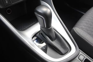 Mazda 2 1.5 85 kW (116 CV) CVT Centre-line