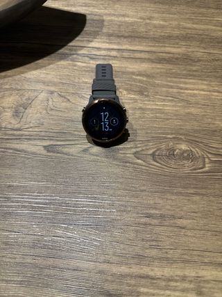 Reloj Suunto 7 Oro y Gris