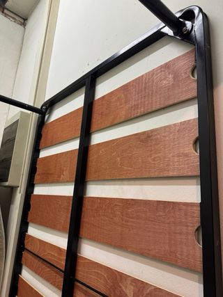 Letto una piazza e mezza contenitore