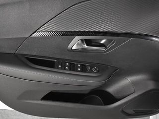 Peugeot 208 1.2 100CV Allure