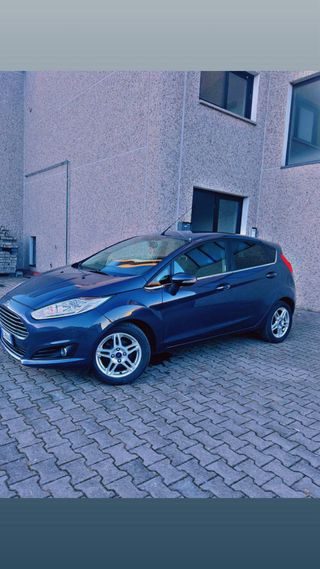 Ford Fiesta Blu