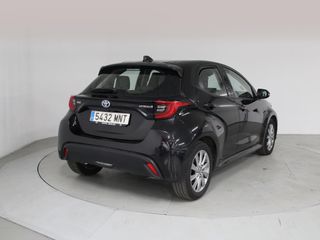 Toyota Yaris 1.5 120H Active Tech