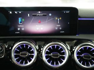 MERCEDES BENZ CLASE A 1.3 163CV 200 AMG LINE