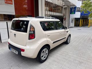 Kia Soul 1.6 DOHC Diva