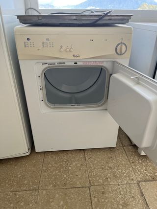 Secadora Whirlpool AWZ 221
