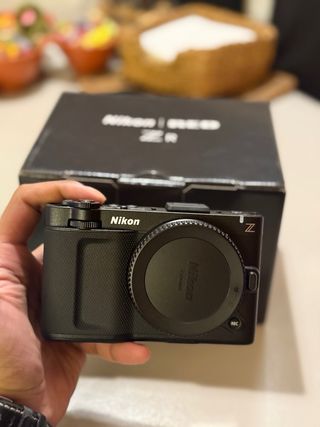 Nikon ZR Cuerpo Cámara “Nuevo”