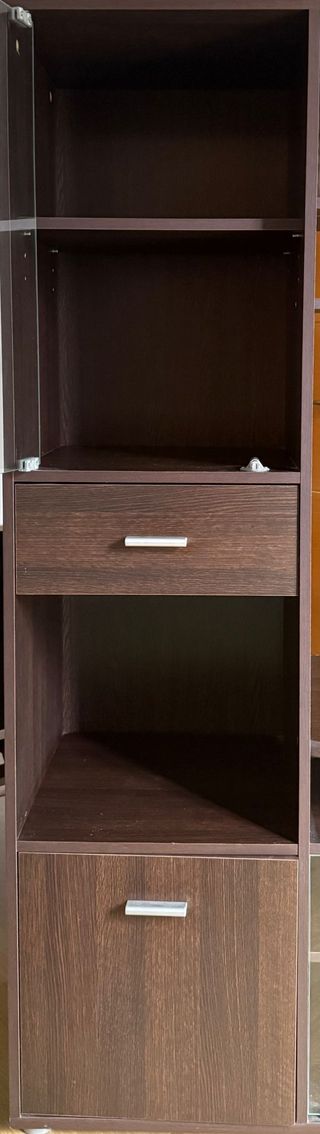 Mueble salón Conforama vitrinas madera y cristal