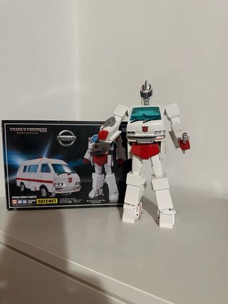 Ratchet Masterpiece Transformers