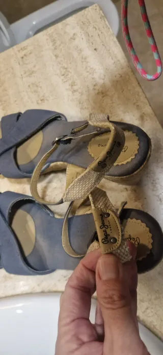 Sandalias Pepe Jeans Azul y Beige