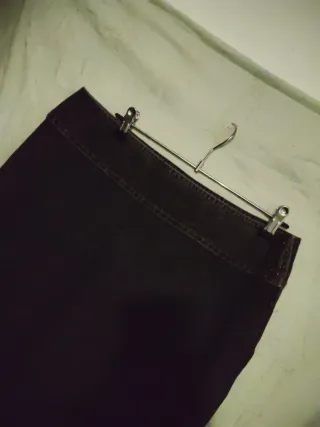 Falda de invierno negra