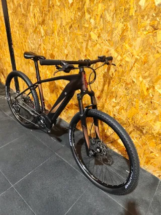 Focus electrica Jarifa