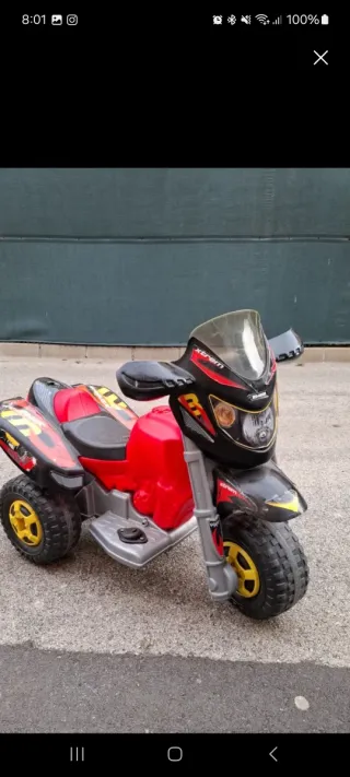 Moto infantil XTREM 3 ruedas regalo otra igual