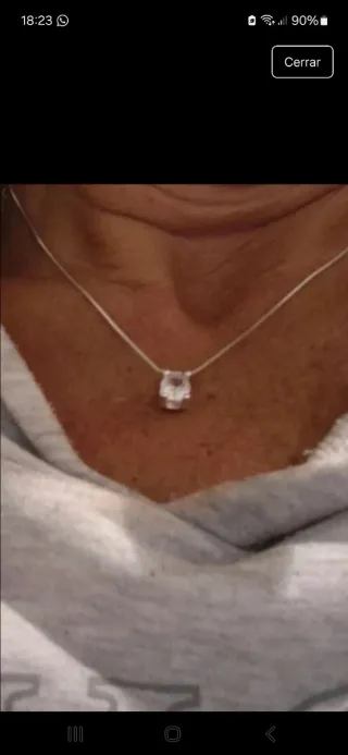 Gargantilla plata con piedra blanca