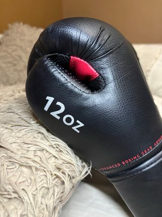 Guantes de Boxeo Outshock Negros