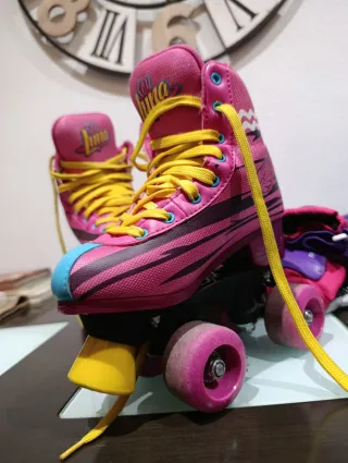 Patines rosas CallLuna, protecciones y casco Oxelo