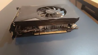 Gráfica Gigabyte GTX 1650