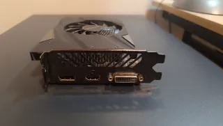 Gráfica Gigabyte GTX 1650