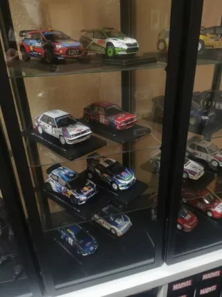 Coches de metal 1:24