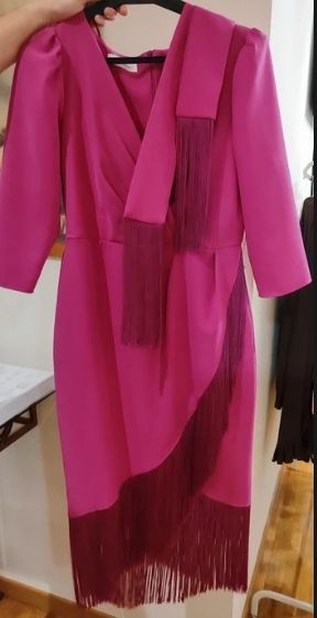 Vestido buganvilla invitada flecos