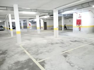 Garaje en venta en Deltebre