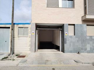 Garaje en venta en Deltebre