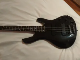 Bajo Eléctrico Ibanez EDB600 Ergodyne