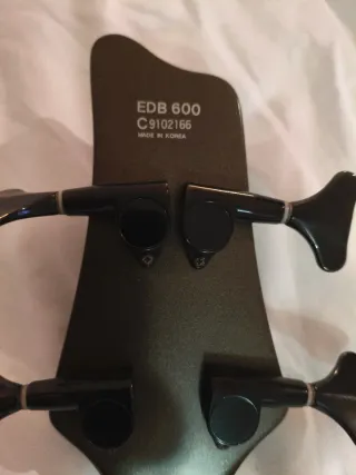 Bajo Eléctrico Ibanez EDB600 Ergodyne