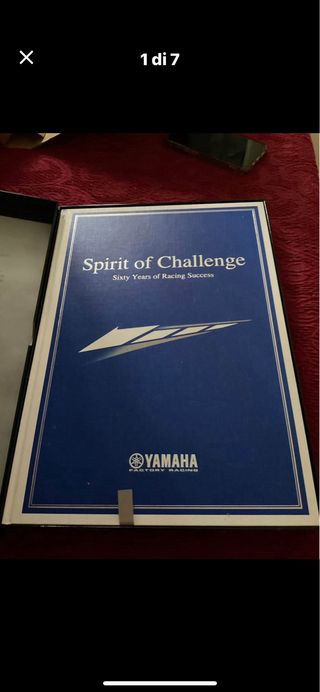 Libro Yamaha Soirit of Challenge