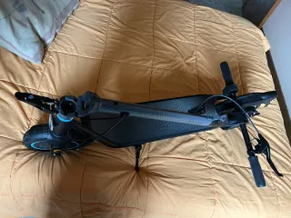 Patinete Cecotec Bongo