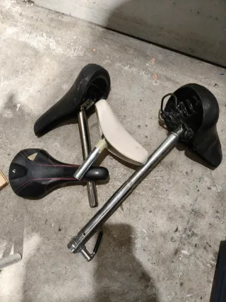 Sillines de bicicleta con barra