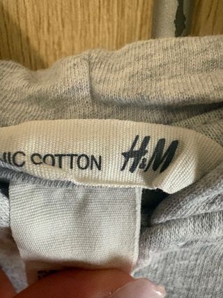 Chaqueta H&M gris con cremallera