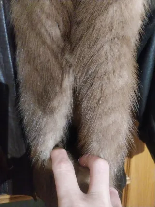 Chaquetón Piel y Pelo Marrón.