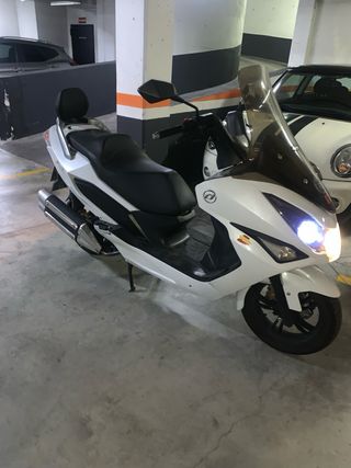 Daelim S3 Touring 125cc Blanca