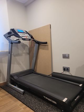 Cinta de Correr Bladez fitness TR202i