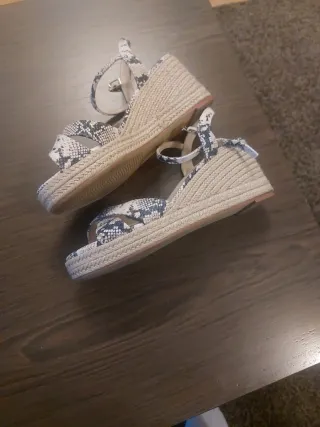 Sandalias FARRUTX Talla 39 Serpiente