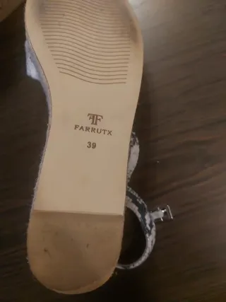 Sandalias FARRUTX Talla 39 Serpiente