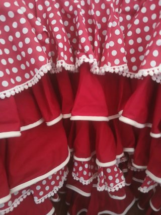 Traje de Flamenca Rojo granate  y Blanco