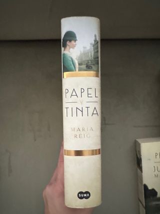 Papel y tinta / Paper and Ink (Spanish Edition)